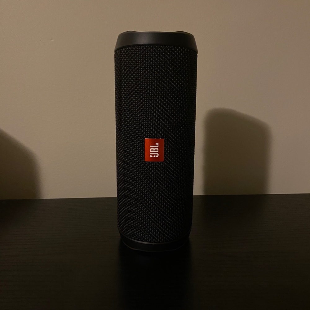 JBL Flip 4 Speaker
